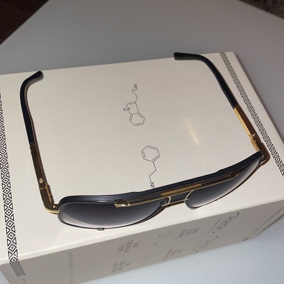 *Dita* Mach Five - Picture 3 of 9